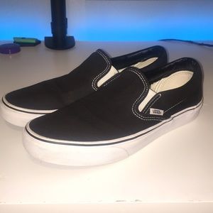 Black Slip-on Vans